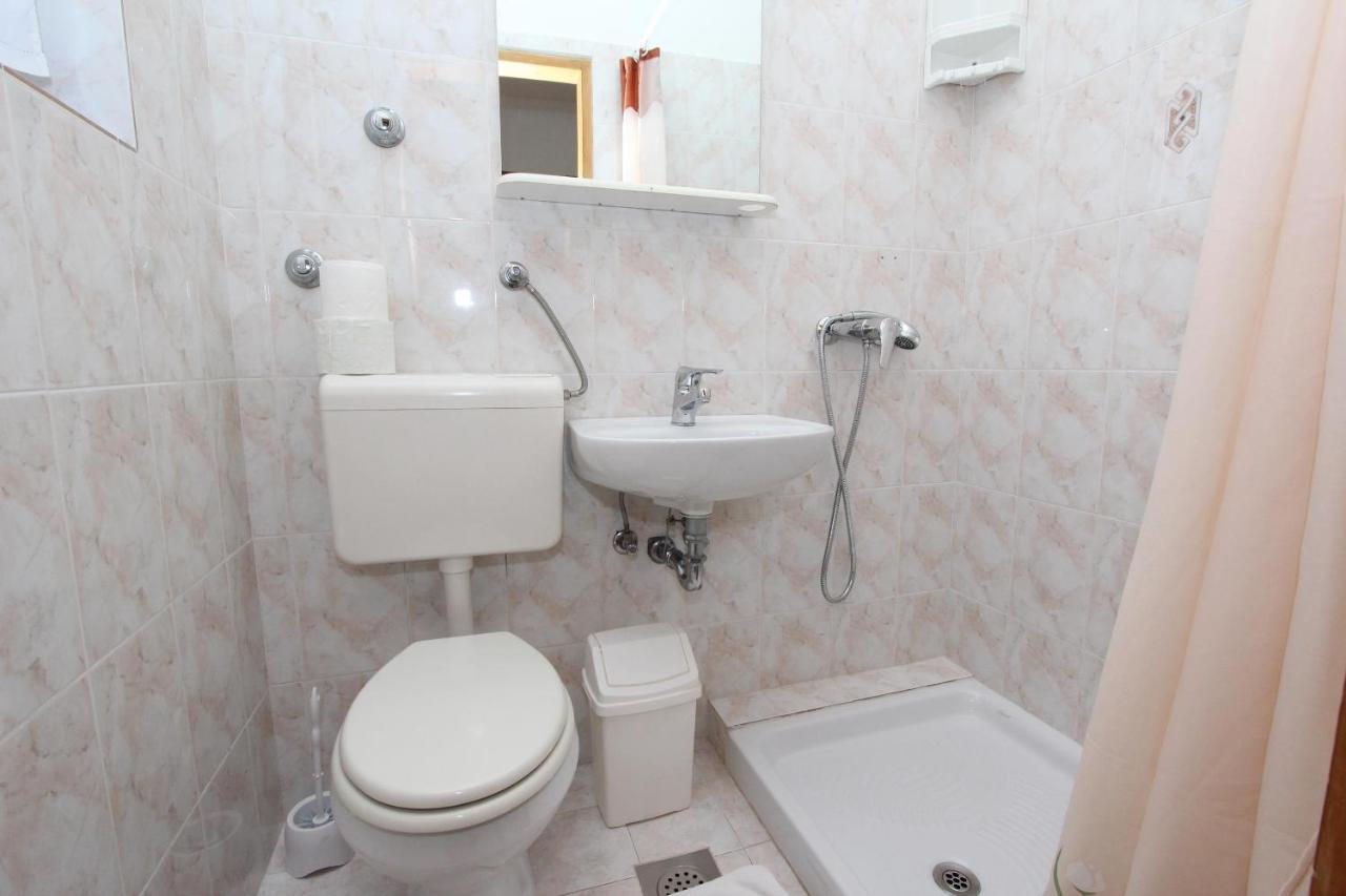 רוביני Apartments Denise מראה חיצוני תמונה