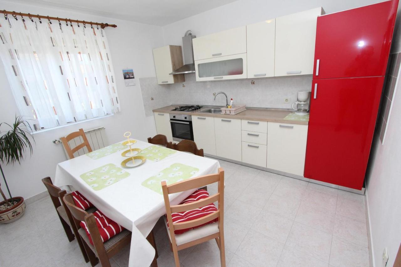 רוביני Apartments Denise מראה חיצוני תמונה