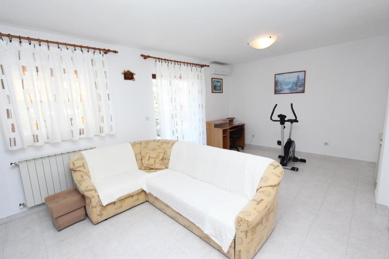 רוביני Apartments Denise מראה חיצוני תמונה