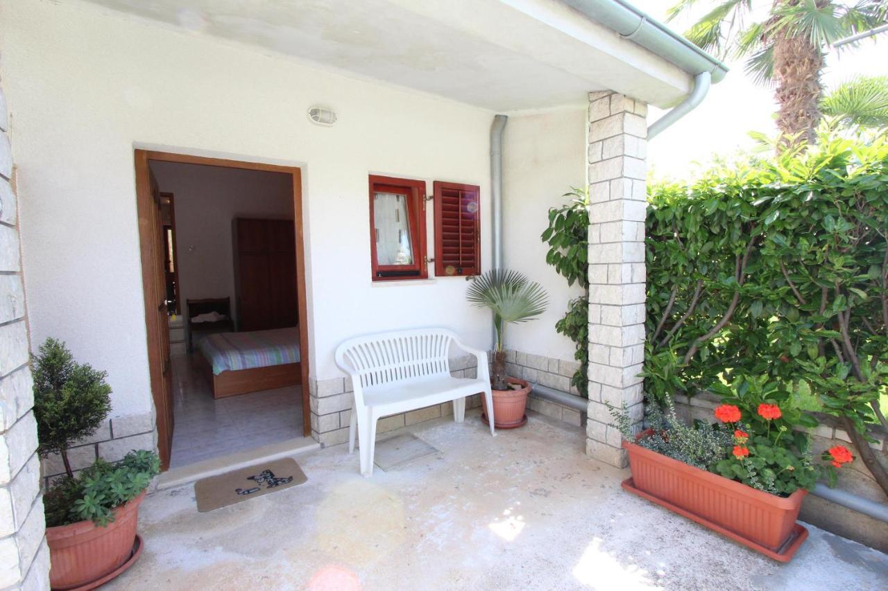 רוביני Apartments Denise מראה חיצוני תמונה